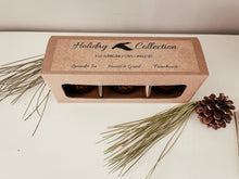 Load image into Gallery viewer, Holiday Votive Gift Set
